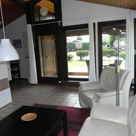 D6 Mit Wintergarten In Eckwarderhoerne Holiday home *