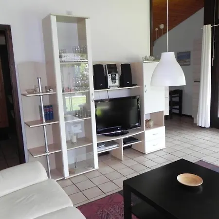 Holiday home D6 Mit Wintergarten In Eckwarderhoerne *
